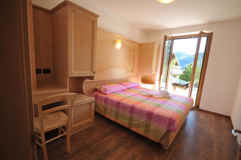 B&B Ledro Affittacamere Mezzolago Szoba fotó