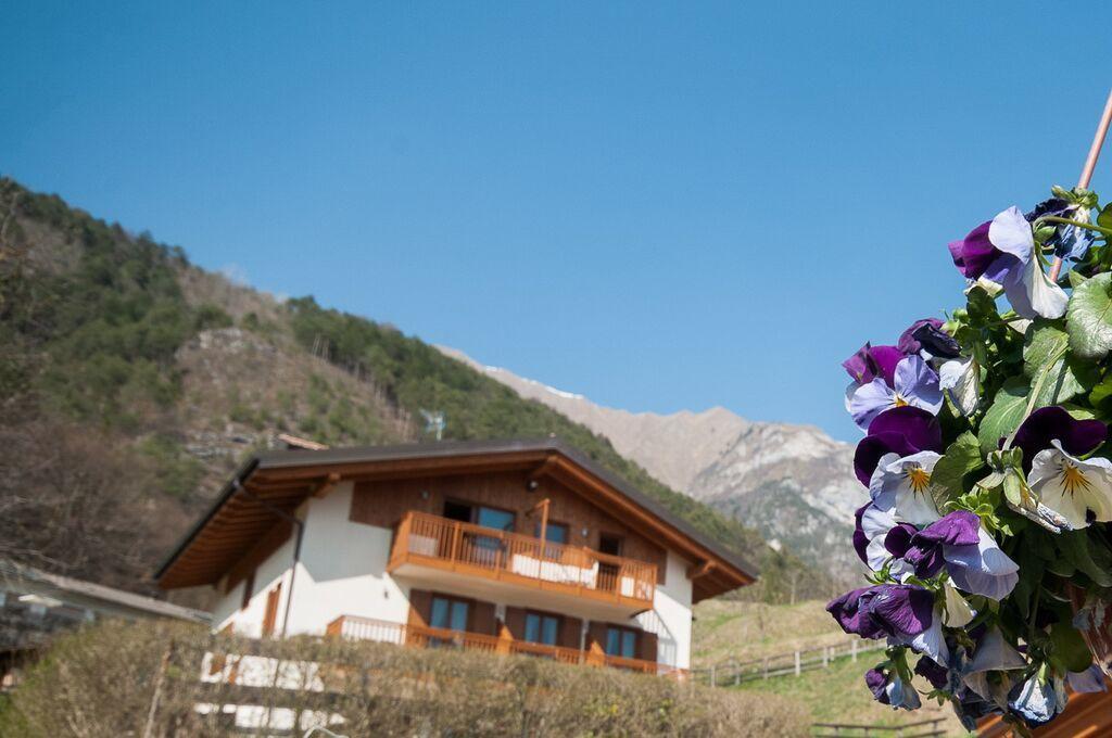 B&B Ledro Affittacamere Mezzolago Kültér fotó